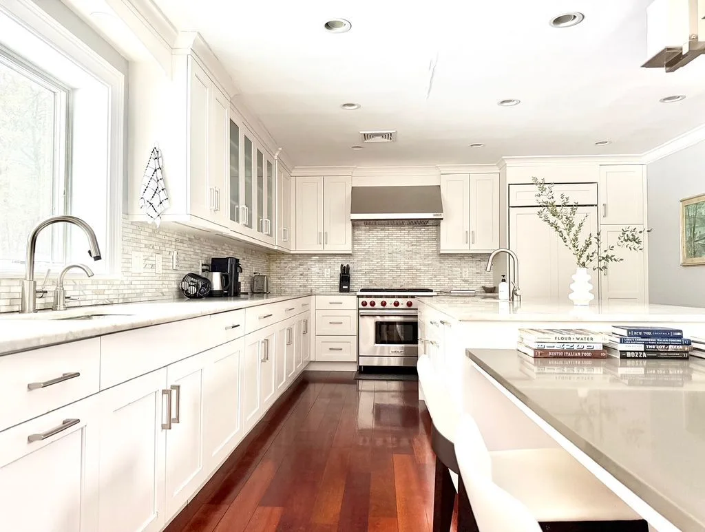 Stone Manor kitchen — photograph 1